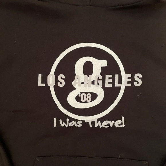 GARTH BROOKS SWEATSHIRT LOS ANGELES 2008 XL NEVER WORN - Picture 2 of 4
